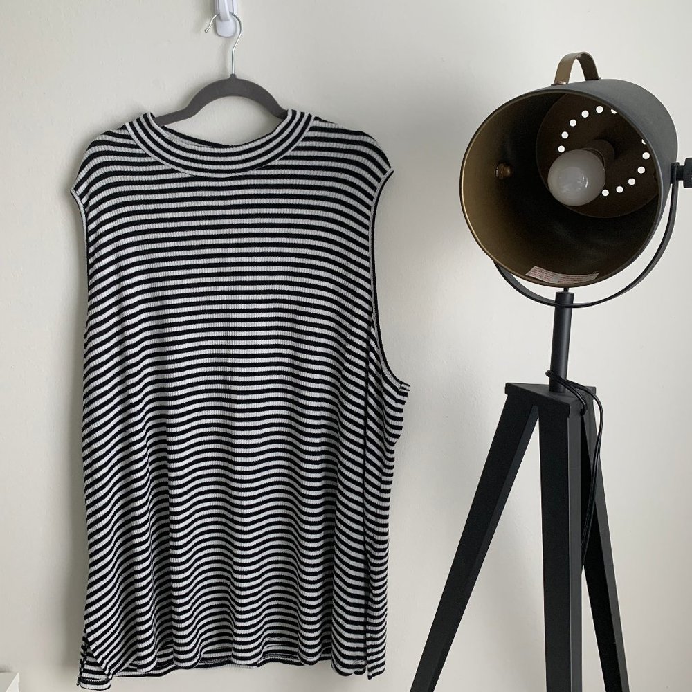 Trendy, Effortless Black & White Striped Shirt